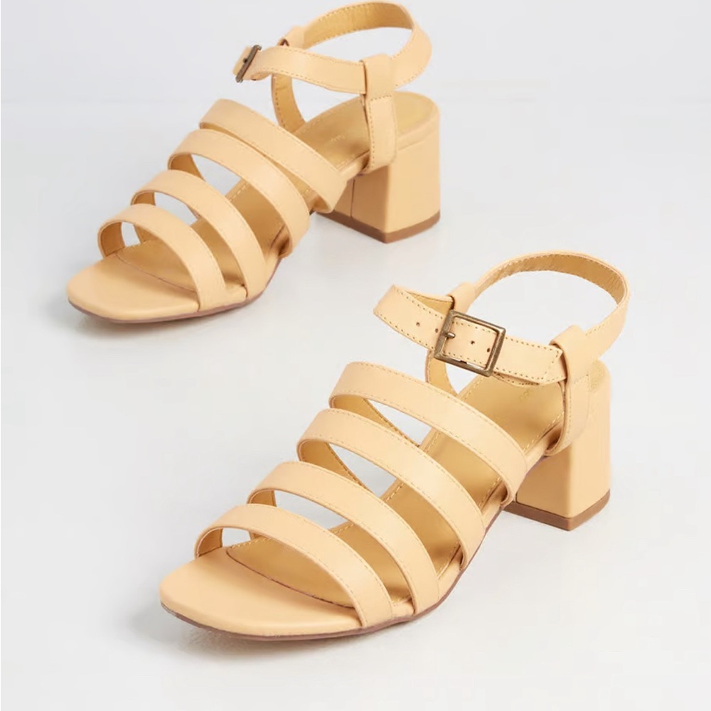 ModCloth NWT Seaside‎ Sunset Block Heel Strappy Sandal - Pale Yellow